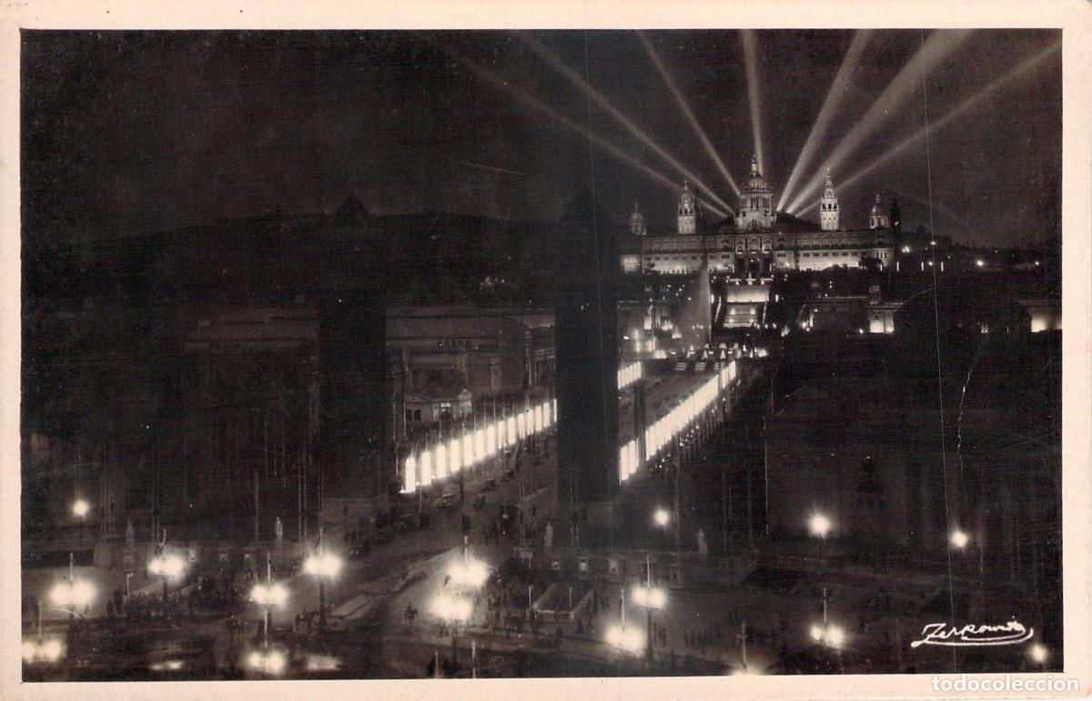Postales: Postal de Barcelona de Noche, Entrada al Parque de Montju&iuml;c