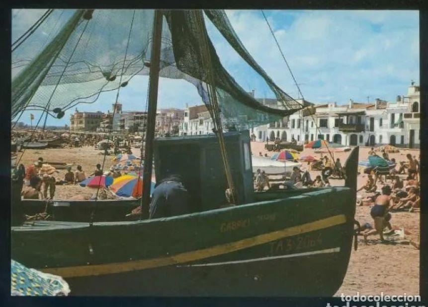 Postcards: Calafell. *Barrio marinero. Playa* Ed. Costador n&ordm; 22. Nueva.