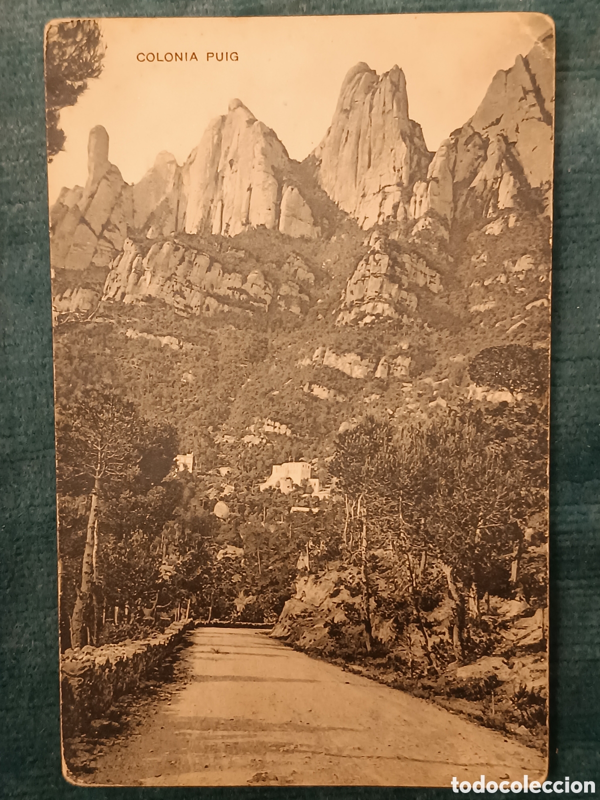 Postales: COLONIA PUIG (Montserrat). Col&ograve;nia Puig