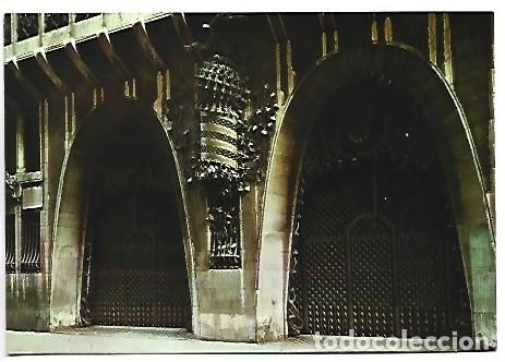 Postcards: FACHADA, PUERTAS DE HIERRO FORJADO. BIBLIOTECA Y MUSEO. PALACIO GUELL.- BARCELONA