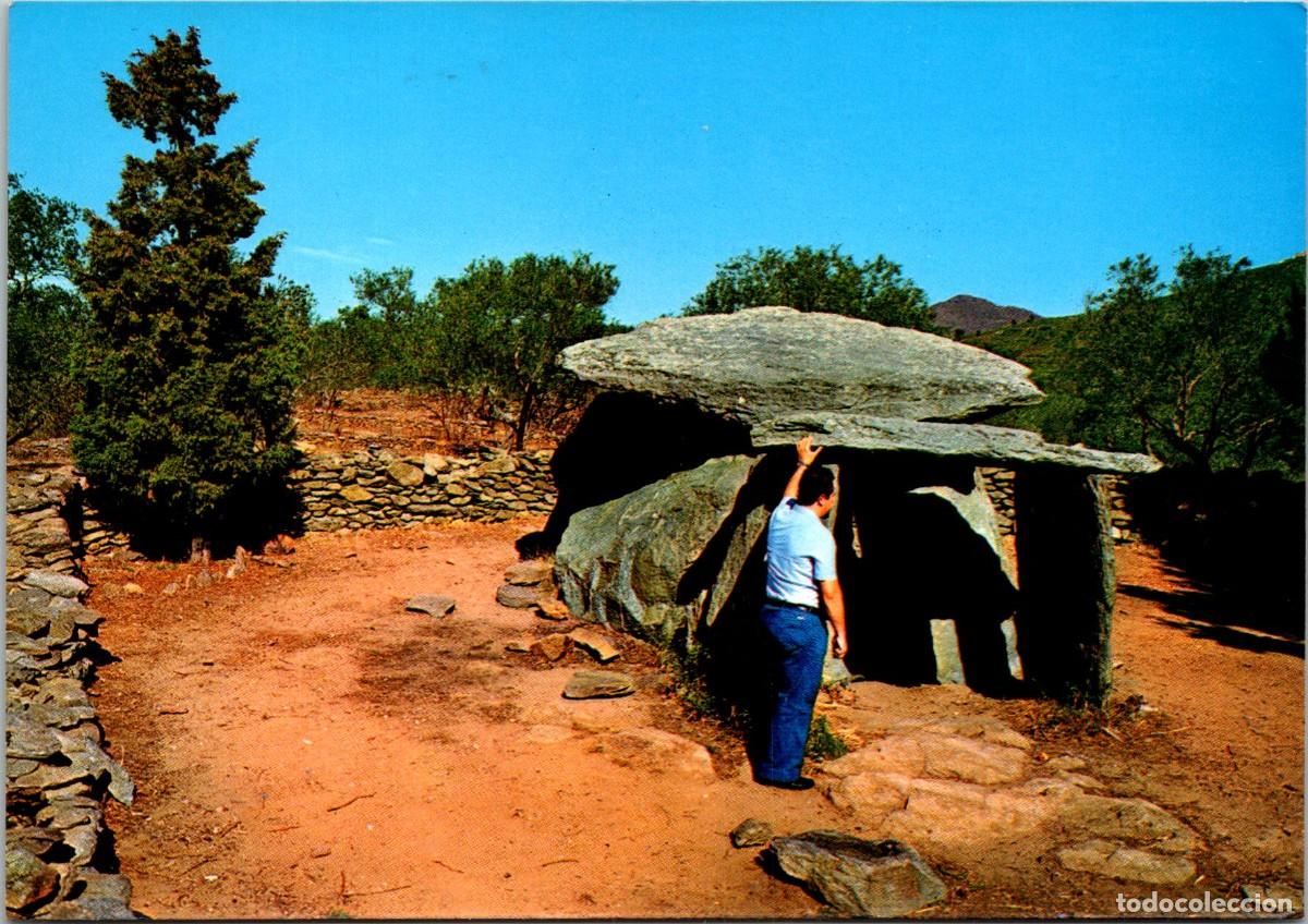 Postales: Rosas (Costa Brava) - Dolmen - Creu de'n Corbatella - Inter Color GE 3281 - 150x105mm