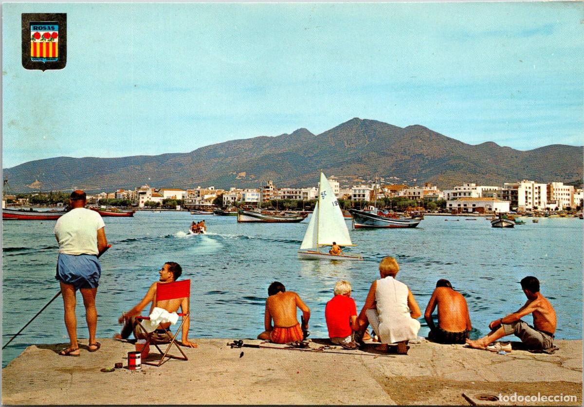 Postales: Rosas (Costa Brava) - Sector Norte -Vista parcial del muelle- FISA 5238 - 148x101mm -Ca&ntilde;as de Pescar