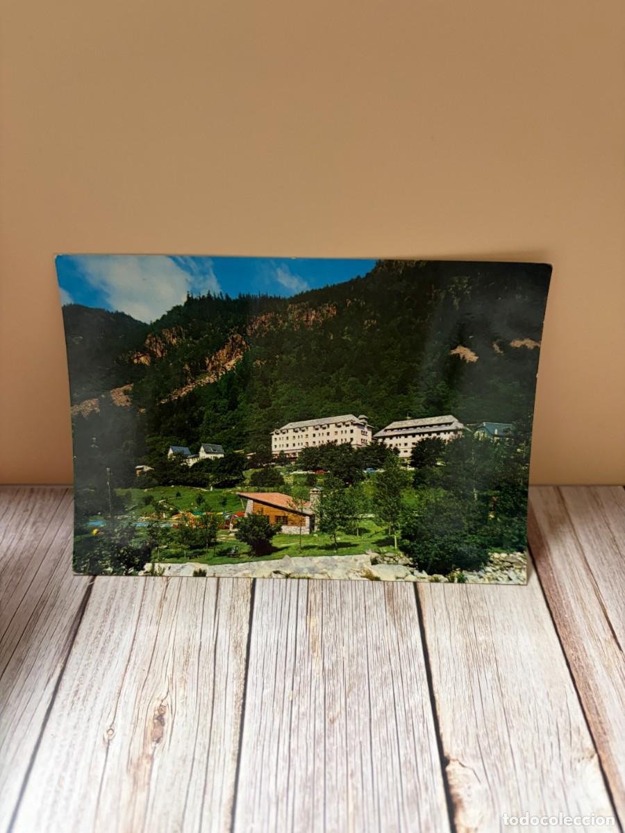 Postales: TARJETA POSTAL. L&Eacute;RIDA. 2141.- BALNEARIO DE CALDAS DE BOHI. PIRINEO CATALAN. VISTA GENERAL. ARRIBAS