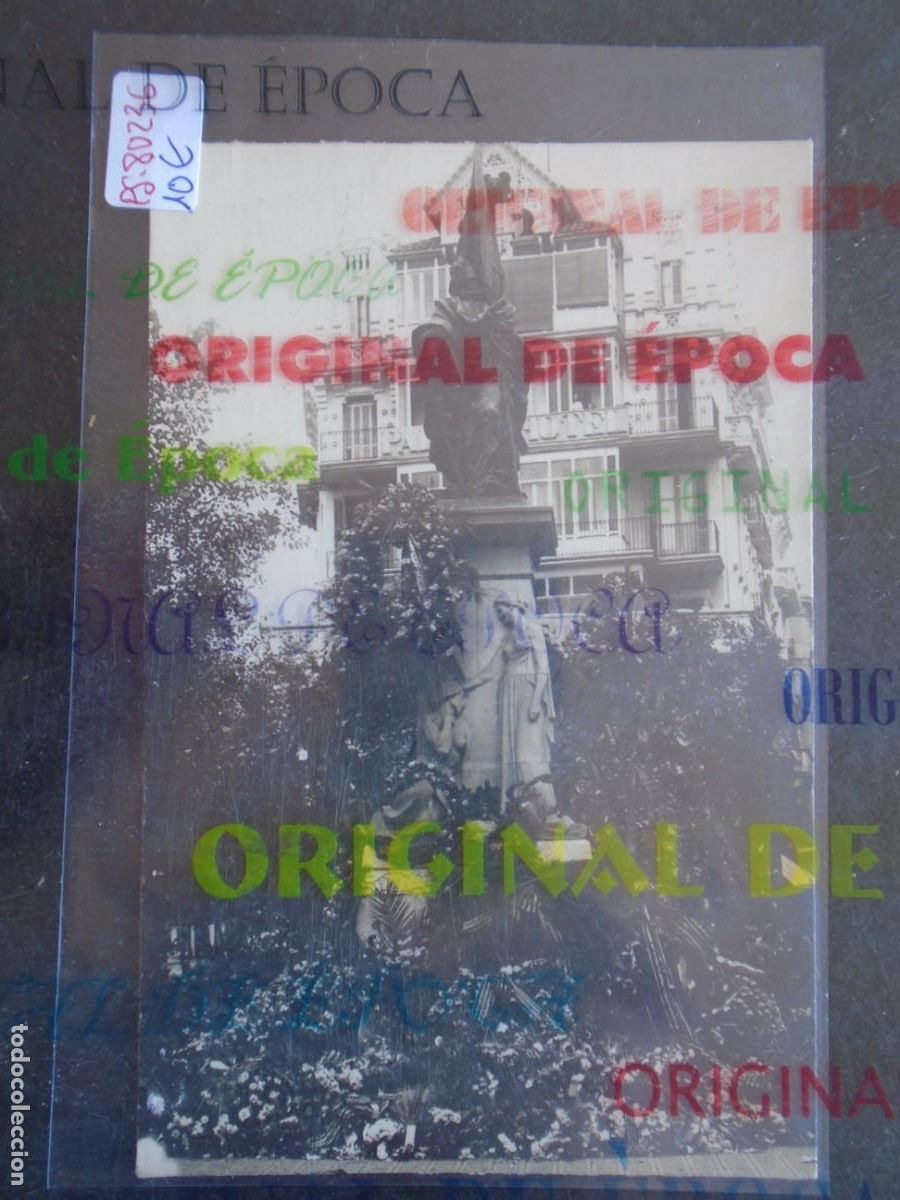 Postales: (PS-80236)POSTAL FOTOGRAFICA DE BARCELONA-MONUMENTO A RAFAEL CASANOVAS