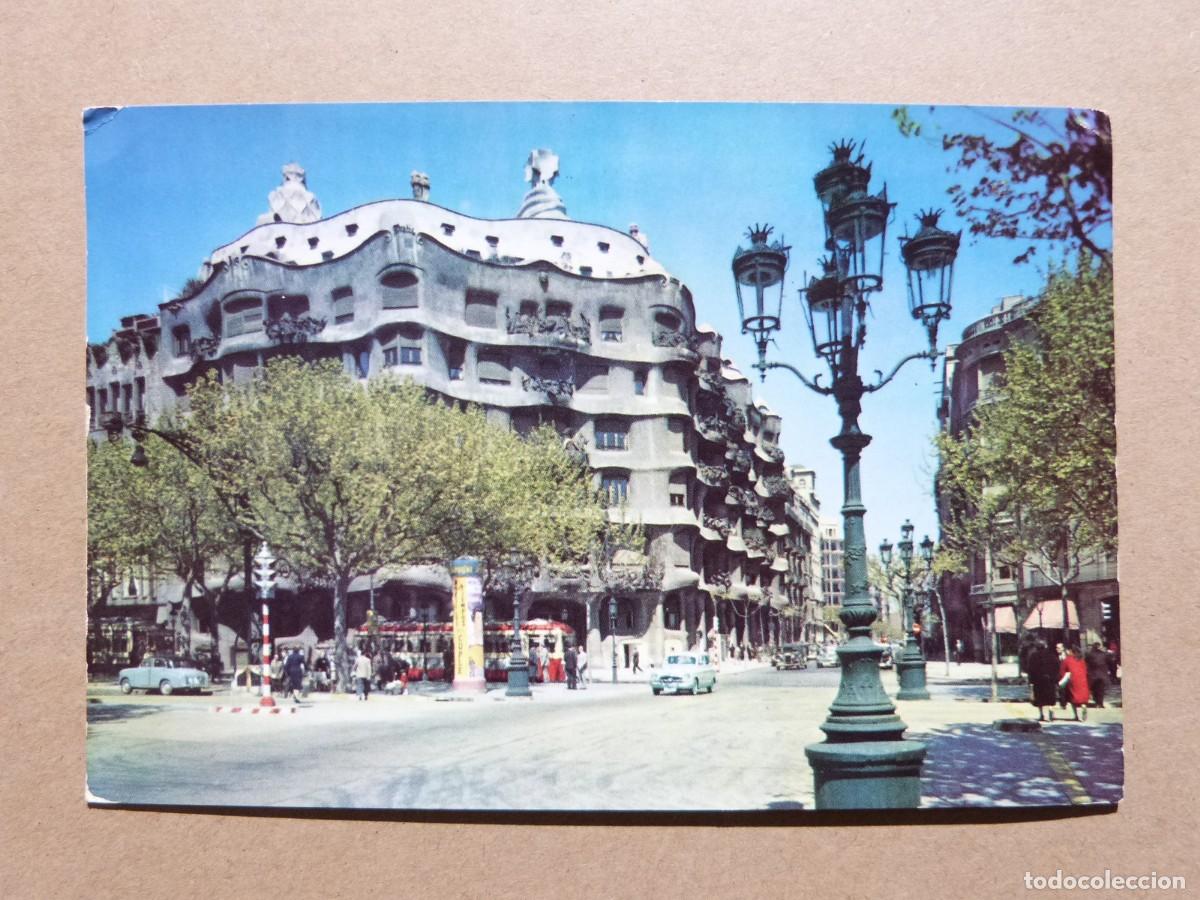 Postales: Postal de Barcelona - Paseo de Gracia La Pedrera - A&ntilde;os 60