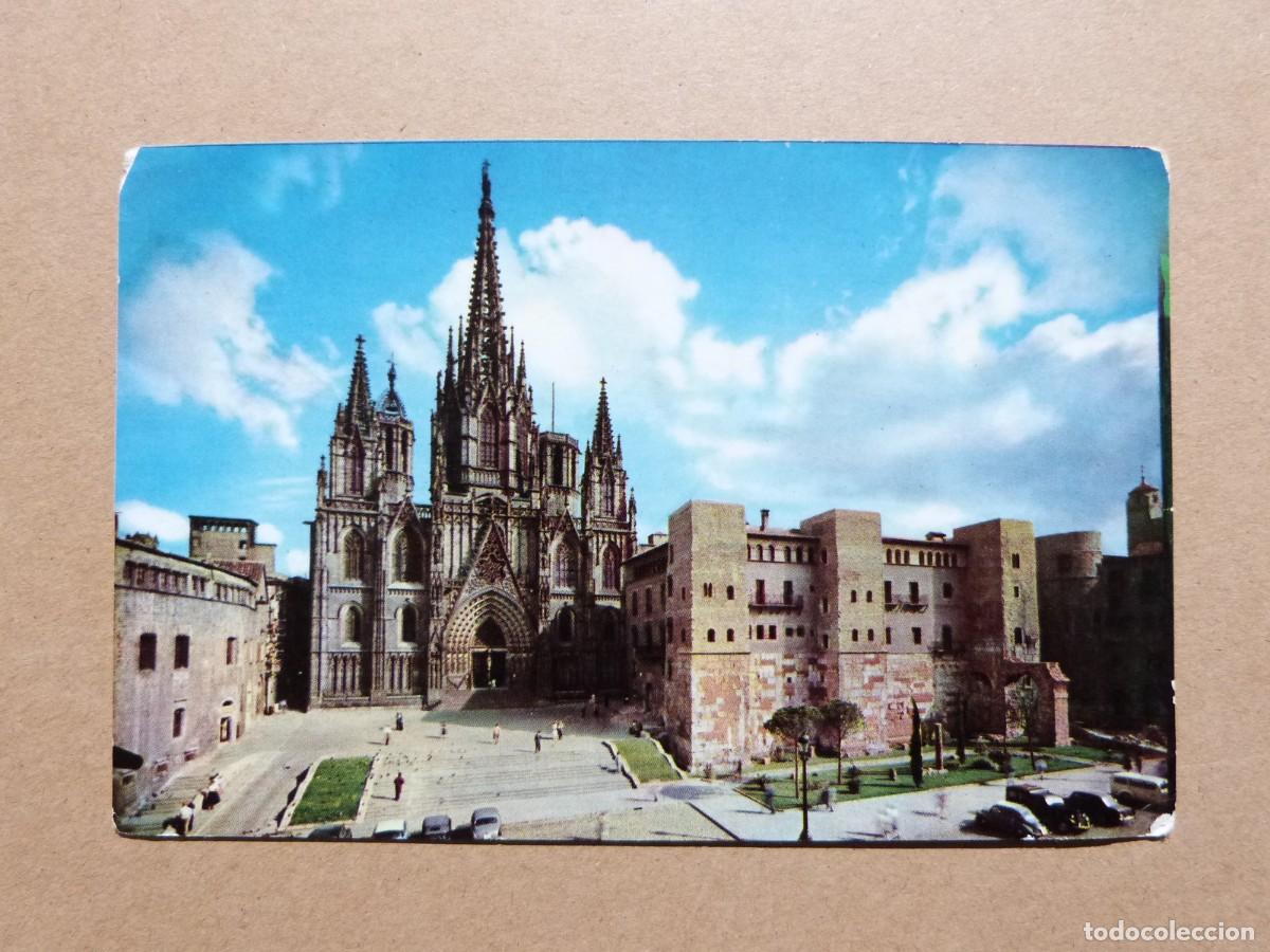 Postales: Postal de Barcelona - Catedral y Murallas Romanas