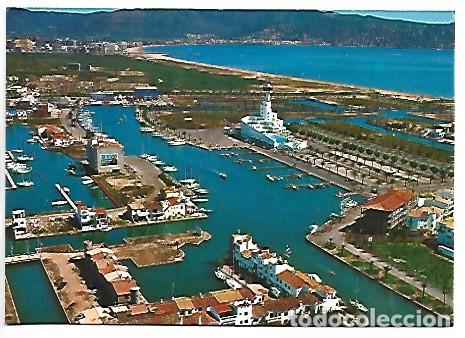 Postales: VISTA AEREA, DETALLE DEL CLUB NAUTICO.- COSTA BRAVA.- AMPURIABRAVA / GIRONA