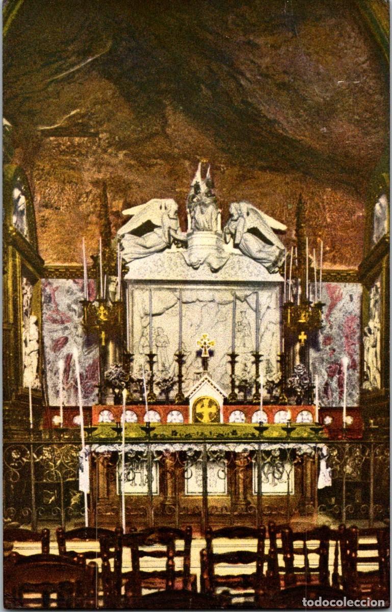 Postales: Montserrat - Interior de la Santa Cueva - Sin datos- n&ordm; K - Coloreada - 137x88mm