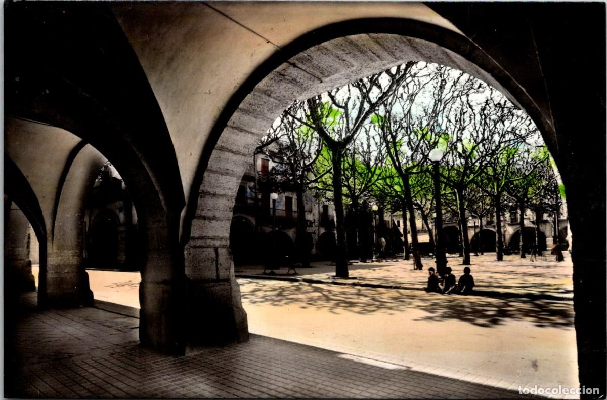 Postales: Ba&ntilde;olas - P&oacute;rticos Plaza Espa&ntilde;a - Subir&aacute; 2 - Coloreada - 138x91mm - In&eacute;dita en Todocolecci&oacute;n