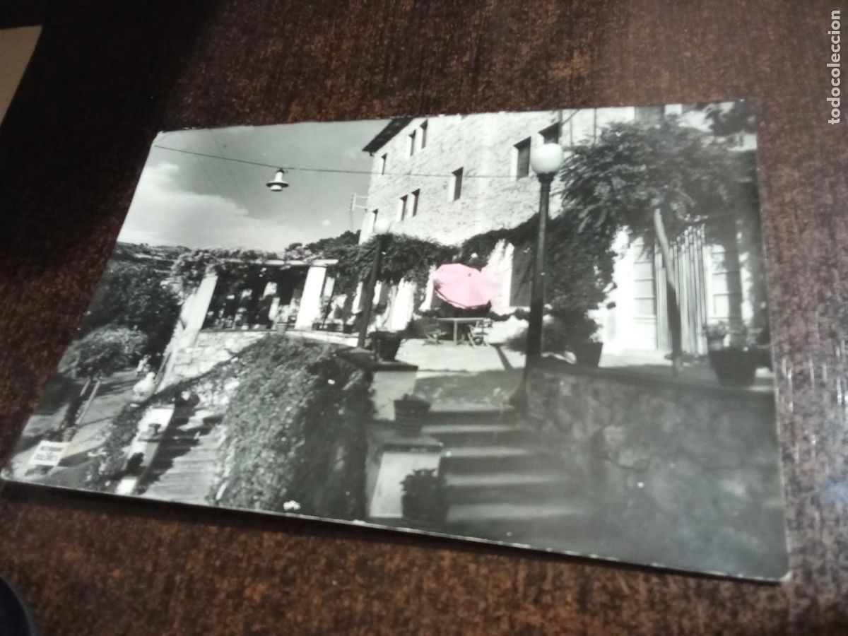 Cartes Postales: Vallfogona de Riucorp.Hotel Dolores con su tipica terraza.