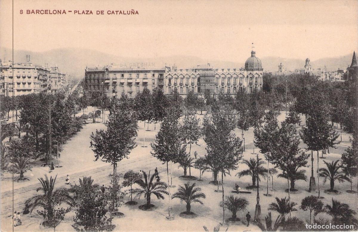 Postales: Postal de Barcelona - Plaza de Catalu&ntilde;a con jardines y edificios