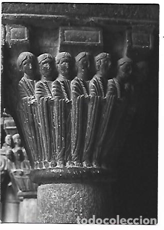 Postales: &rdquo; APOSTOLS &rdquo;.- ROMANIC SEGLE XII.- SANTA MARIA DE L&acute;ESTANY / BARCELONA