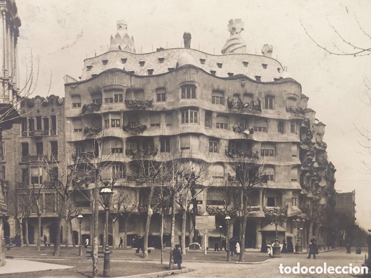 Postales: CASA MIL&Agrave; LA PEDRERA ARQUITECTURA MODERNISTA GAUD&Iacute; POSTAL FOTOGR&Aacute;FICA BARCELONA 1913