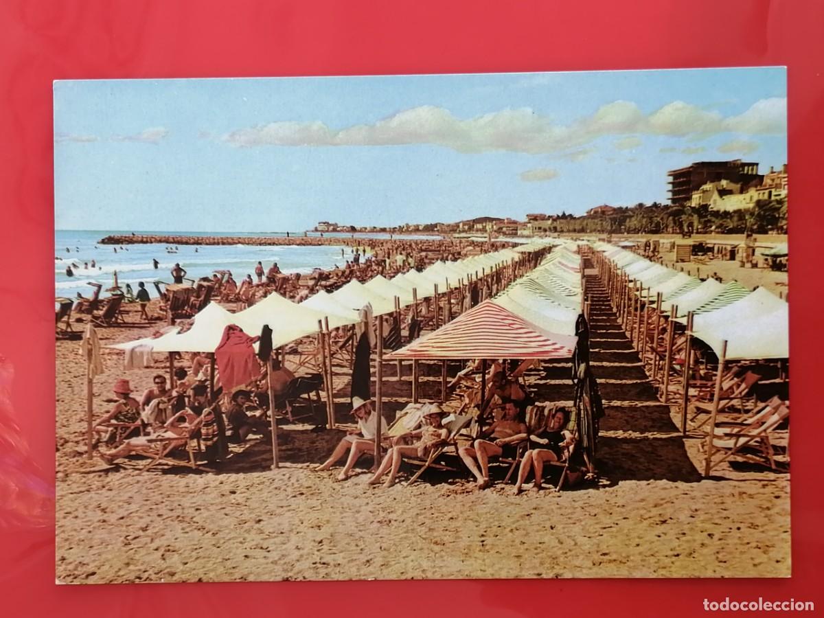 Postales: POSTAL 18765 NUEVA-UBACH 189 SITGES BARCELONA LA PLACIDEZ DE SU PLAYA DE ORO -BA&Ntilde;ISTAS