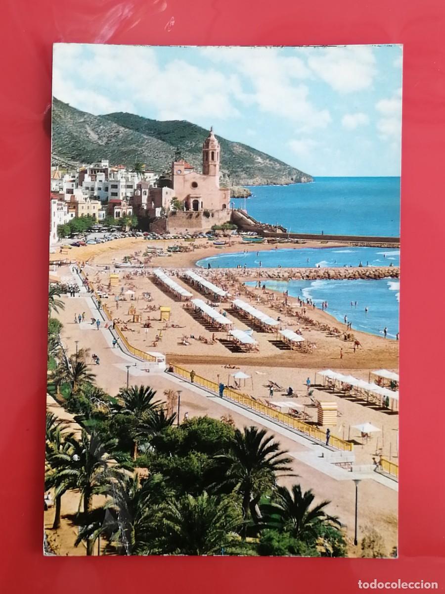 Postales: POSTAL 18730 MAT.1969-GASSO 67 SITGES BARCELONA IGLESIA Y PLAYA