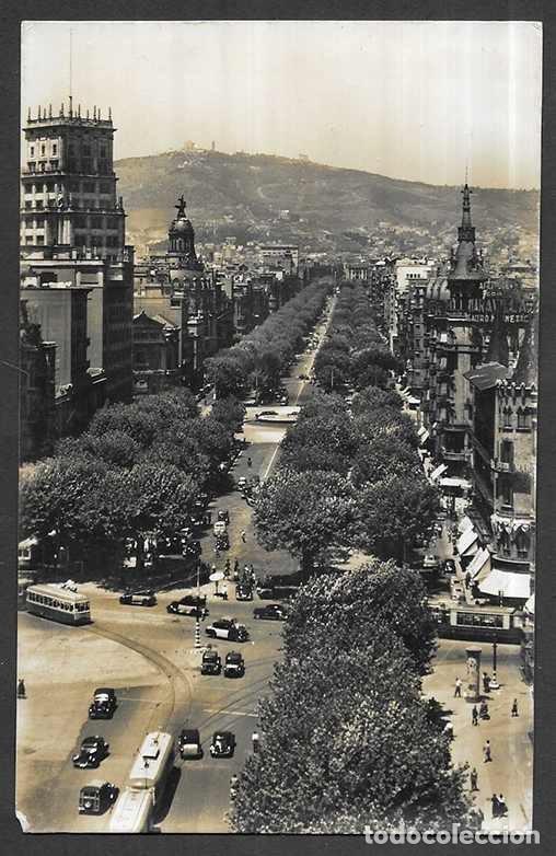 Postales: Postal. Barcelona - 6.130- Paseo de Gracia. 1959 Foto Reus