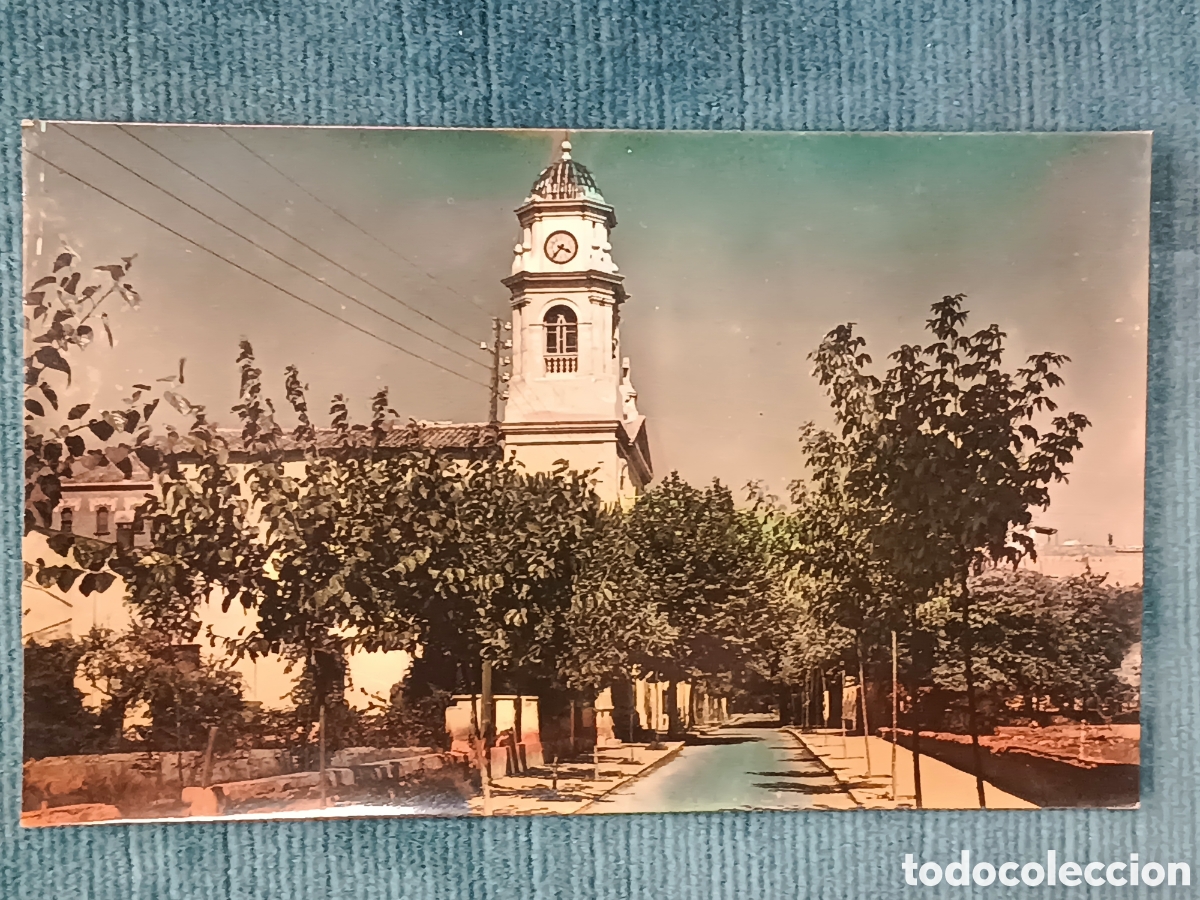 Postales: 20 SALOU. Iglesia y su Campanario