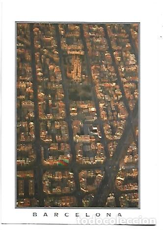 Postales: LA SAGRADA FAMILIA ENMARCADA PERL&acute;EIXAMPLE.- BARCELONA