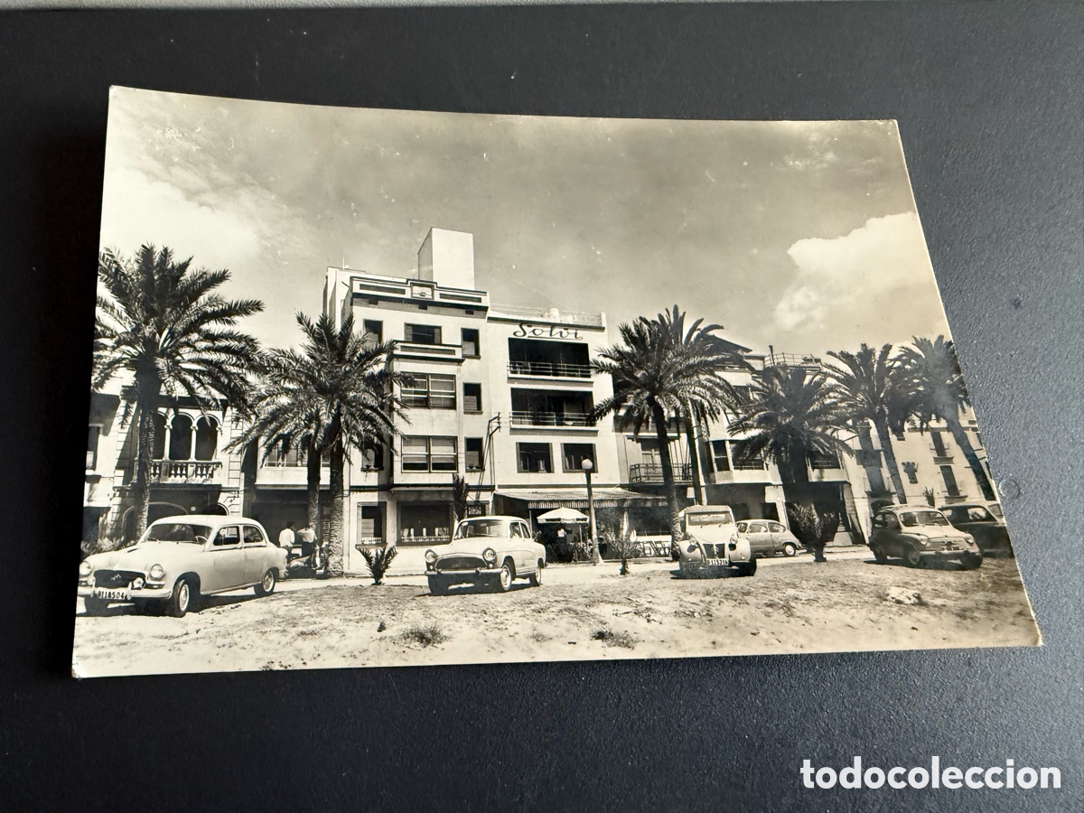 Postales: Postal. VILLANUEVA Y GELTRU. 18-Residencia frente a la playa