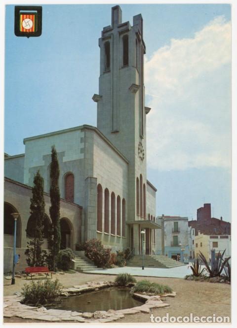 Postales: m11604 Molins De Rei Plaza De La Iglesia 1970 Escudo De Oro N&ordm;5930 sc