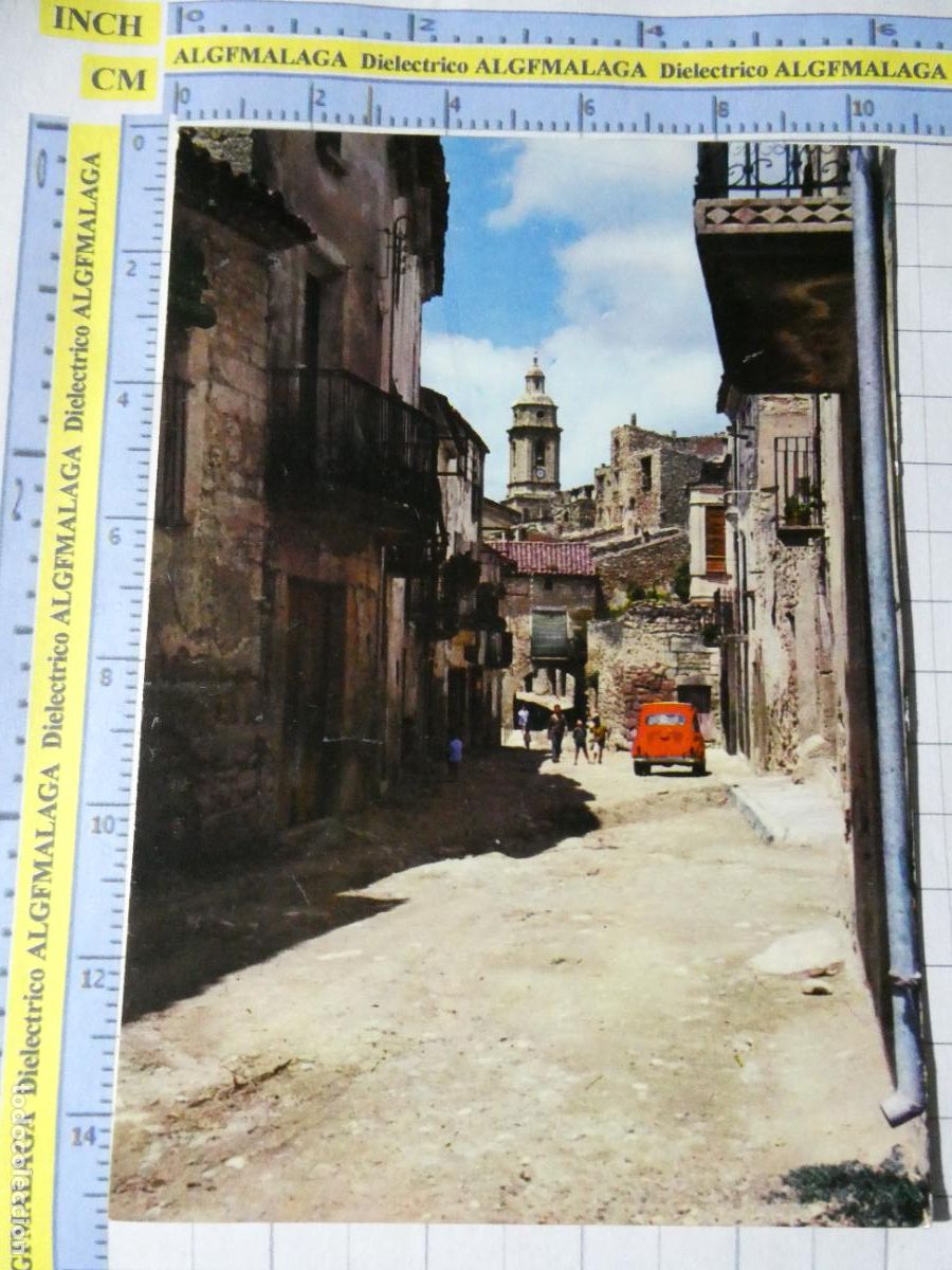 Postales: POSTAL DE L&Eacute;RIDA. A&Ntilde;O 1965 ESPLUGA CALVA. COCHE SEAT 600 ROJO 13-1 GAYA . 2677