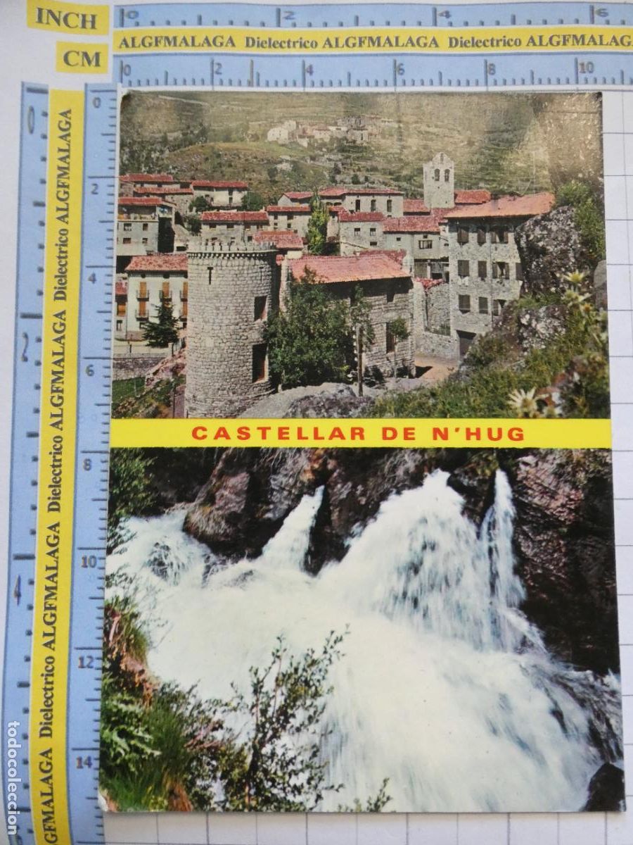 Postales: POSTAL DE BARCELONA. A&Ntilde;O 1974. CASTELLAR DE N'HUG VISTA PARCIAL Y AYUNTAMIENTO 13 ORRIOLS. 2721