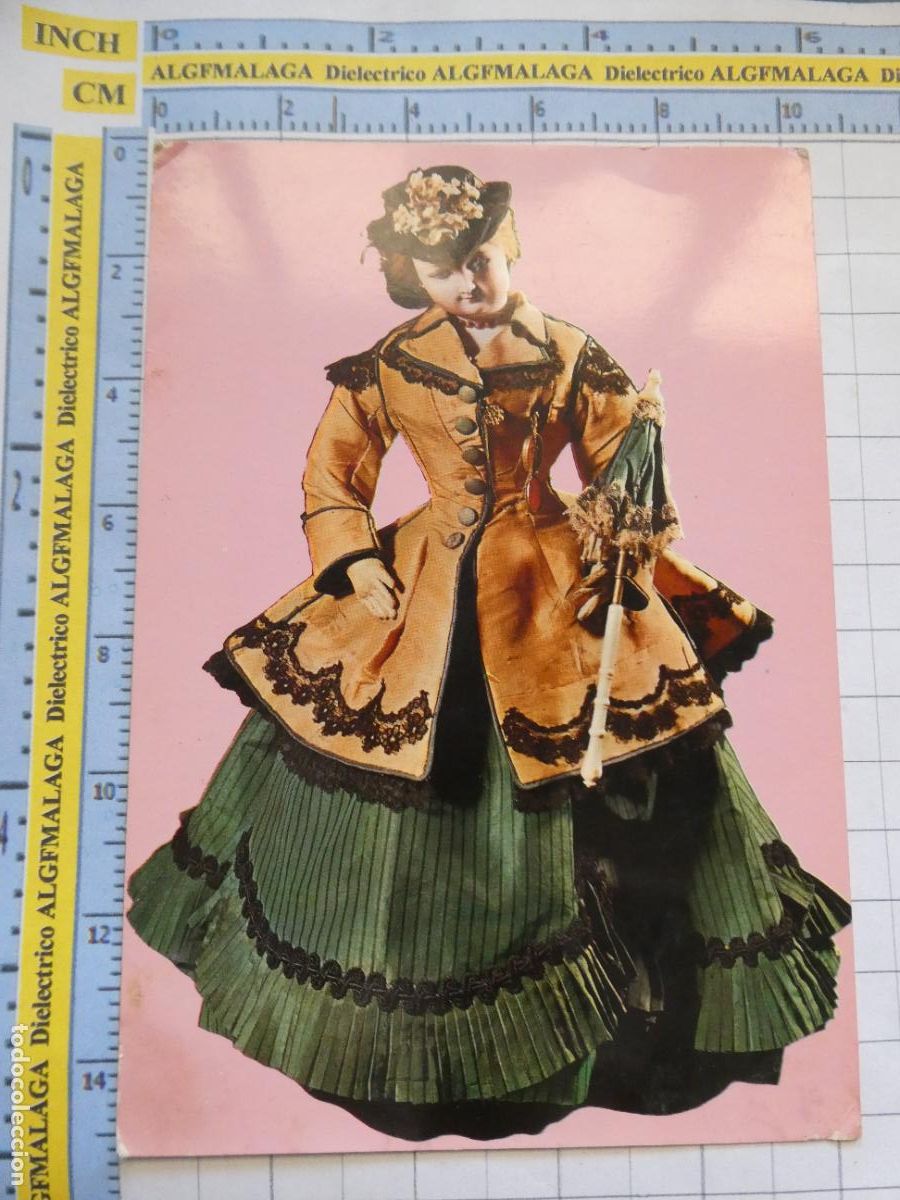 Postales: POSTAL DE BARCELONA. A&Ntilde;O 1970. SITGES CASA LLOPIS MUSEO ROM&Aacute;NTICO MU&Ntilde;ECA FRANCESA JUMEAU. 2724