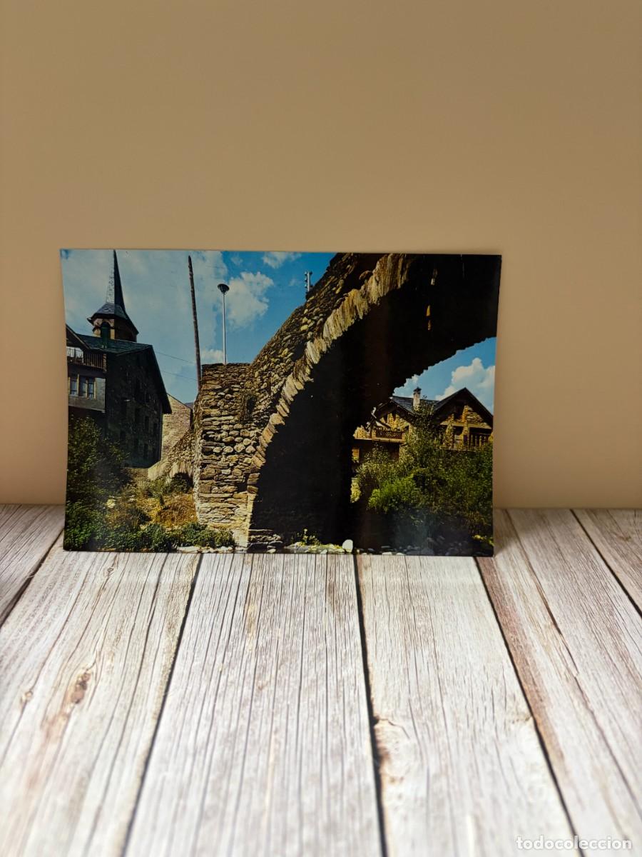 Postales: TARJETA POSTAL. PIRINEO CATALAN. 2133.- ESTERRI DE ANEU. PUENTE ROMANICO. EDICIONES ARRIBAS