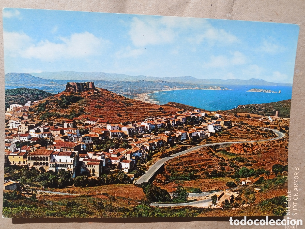 Postales: 1811. Bagur y playa de Pals. Al fondo Islas Medas ( Costa Brava) .