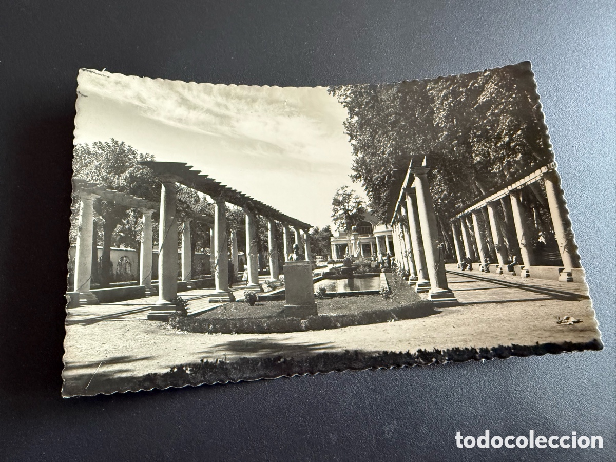 Postales: Postal. L&Eacute;RIDA. Campos El&iacute;seos. P&eacute;rgola