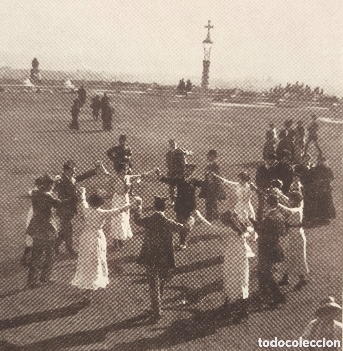 Postales: BARCELONA BALL SARDANA PARC G&Uuml;ELL ETNOGRAFIA POSTAL FOTOGRAF&Iacute;A PRINCESA PILAR C. 1915