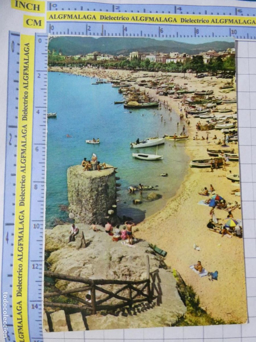Postales: POSTAL DE GERONA. A&Ntilde;O 1962. SAN FELIU DE GUIXOLS. LUZ Y PLACIDEZ EN SUS PLAYAS 776 UBACH. 2615