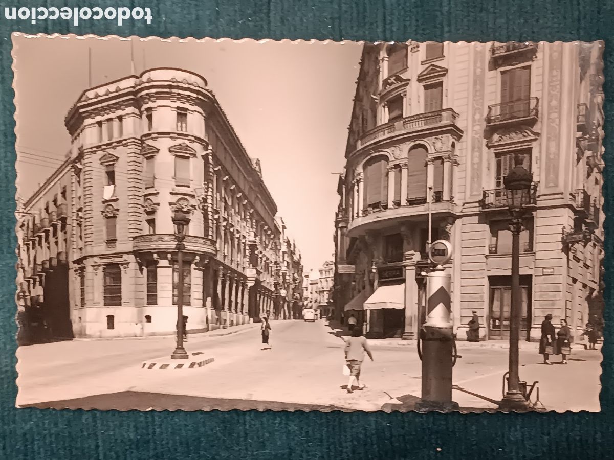 Postales: 3 REUS (Tarragona). Arrabal de Santa Ana y Banco de Espa&ntilde;a