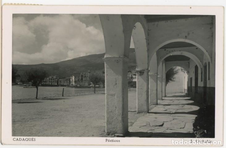 Postales: a11345 Cadaques Porticos Corbalan circulada fotografica