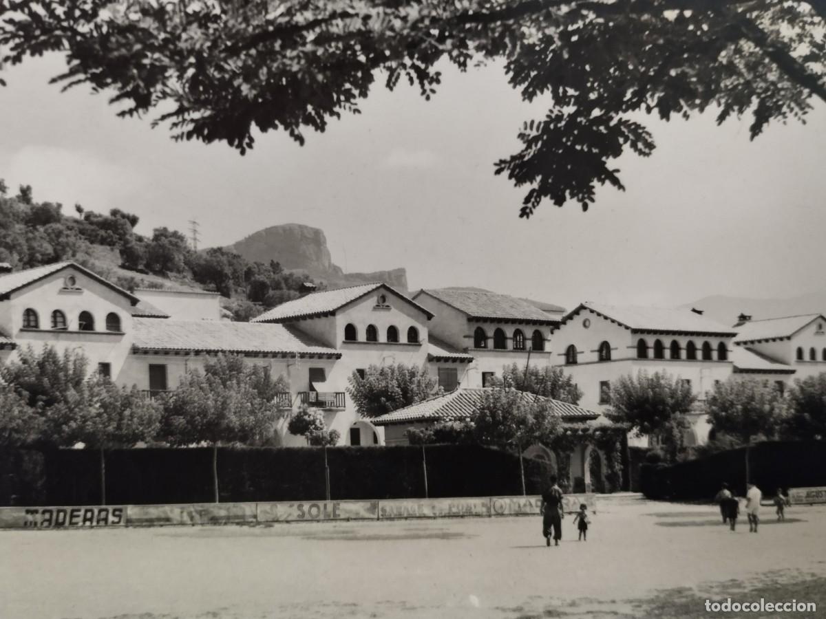 Postales: POSTAL POBLA DE SEGUR CAMP DE DEPORTES Y BARRIO MODERNO PONT DE CLAVEROL