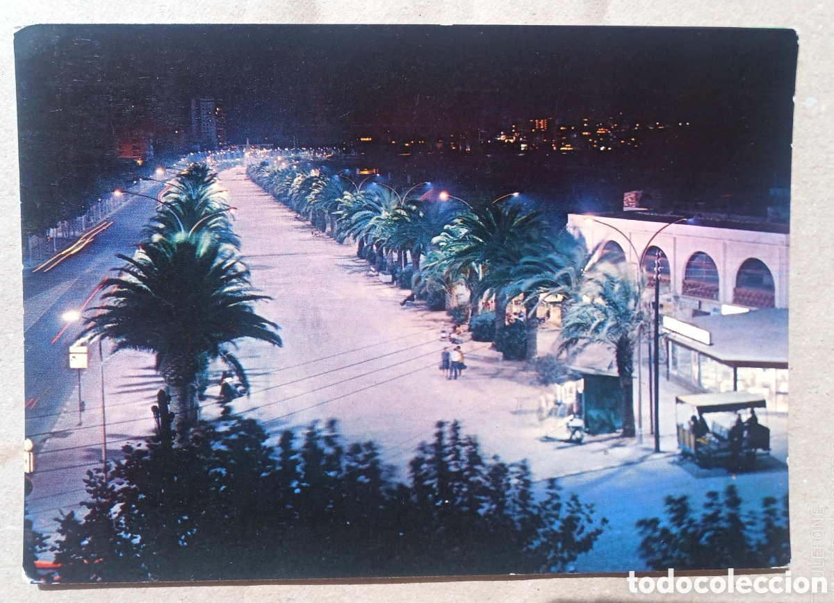 Postales: Postal 551 - Salou ( Tarragona ) - Paseo del Conquistador - circulada.