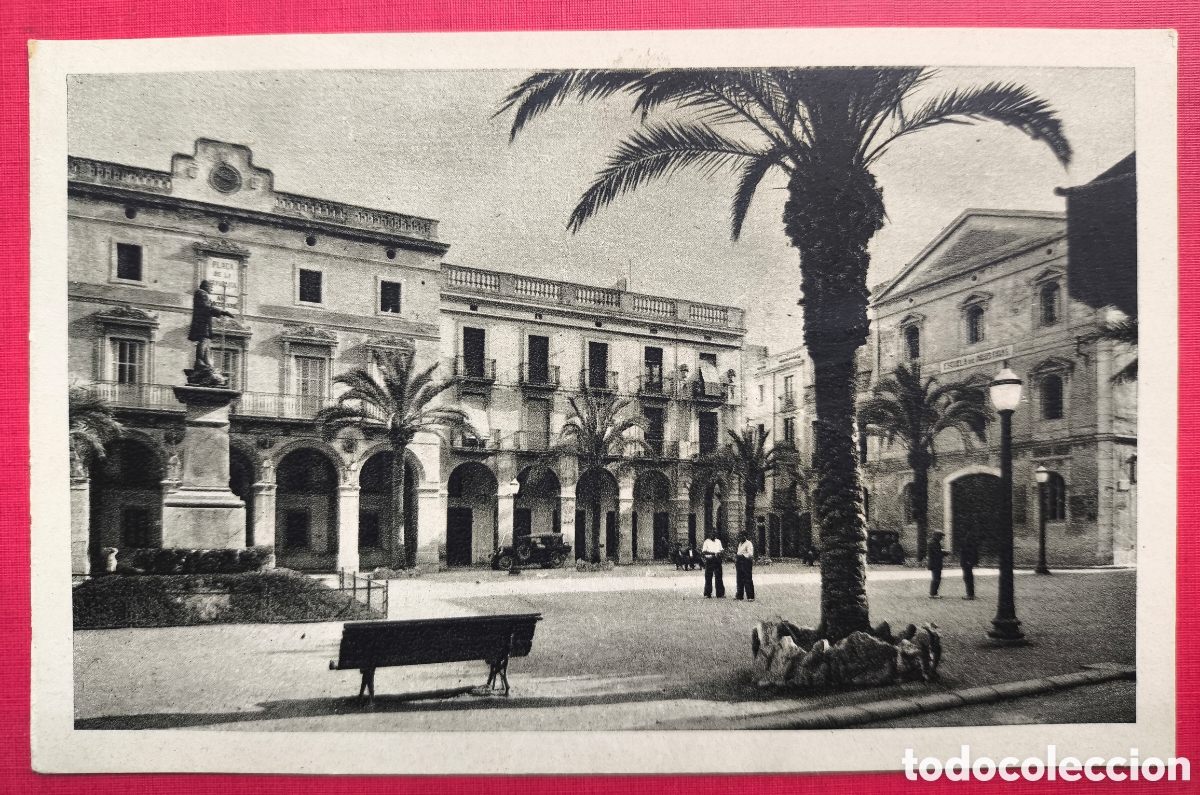 Postales: VILANOVA I LA GELTR&Uacute; PLA&Ccedil;A DE LA REP&Uacute;BLICA AJUNTAMENT POSTAL C. 1910