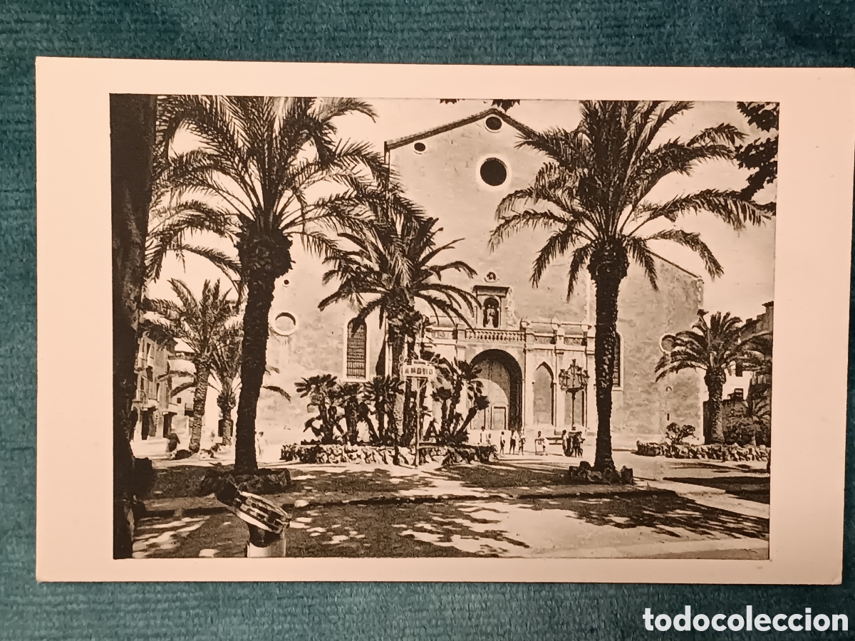 Postales: Vilanova i Geltr&uacute; IV. Pla&ccedil;a de les Neus i frontis posterior de l'Esgl&eacute;sia de Sant Antoni