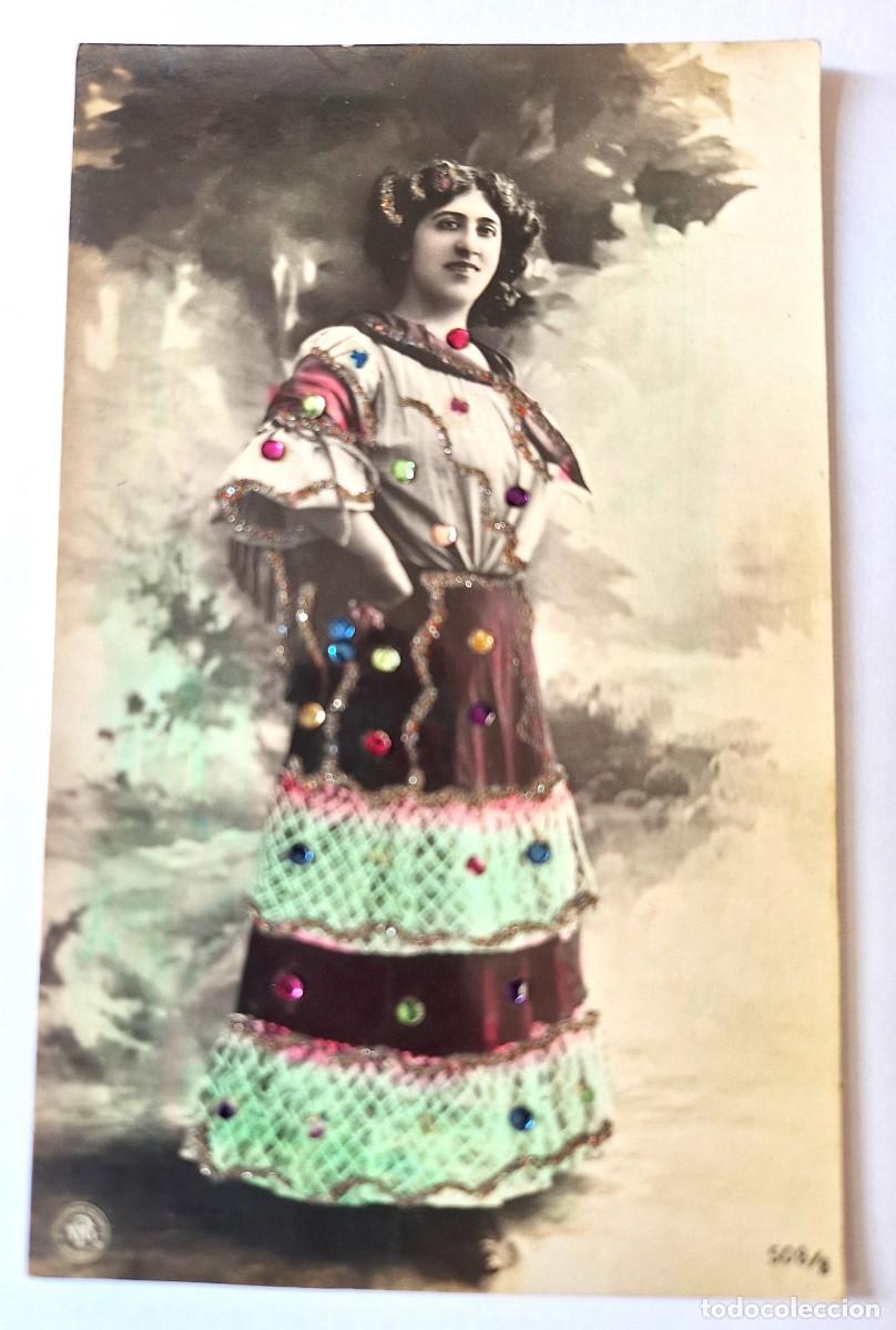 Postales: POSTAL MUY ANTIGUA COLOR- VESTIDO CON BRILLOS - MANUSCRITA EN 1906 - BUEN ESTADO
