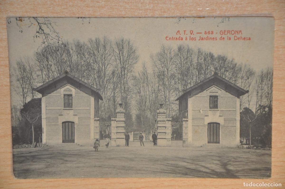 Postales: postal gerona, entrada a los jardines de la dehesa atv 563