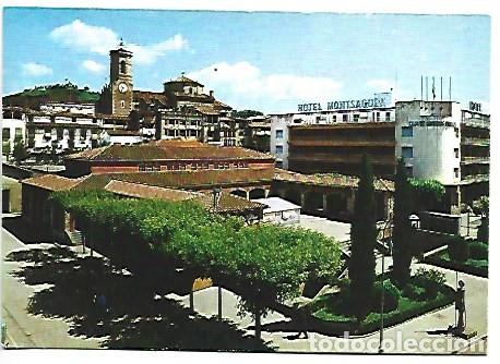 Postales: PLAZA DEL MERCADO / THE MERCADO SQUARE.- OLOT - GIRONA
