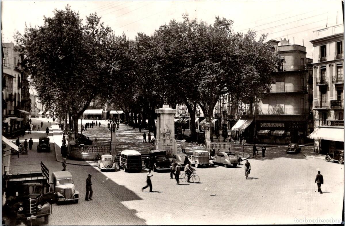 Postales: Figueras - Aspecto de la Rambla - Meli 12 - 137x89mm