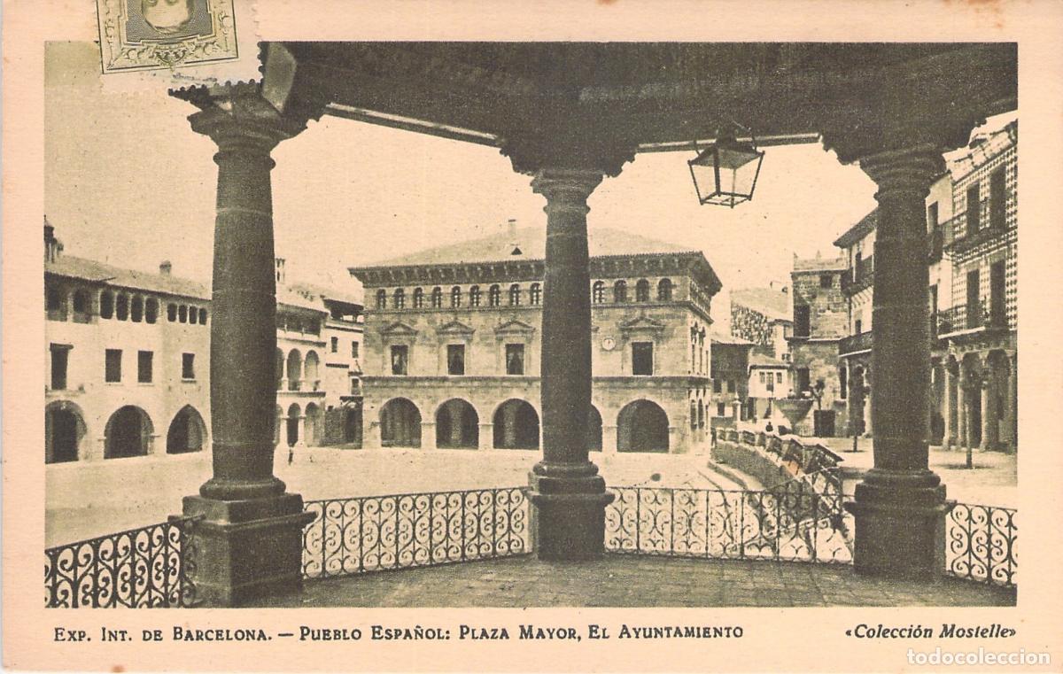 Postales: Postal Pueblo Espa&ntilde;ol Plaza Mayor y Ayuntamiento Barcelona