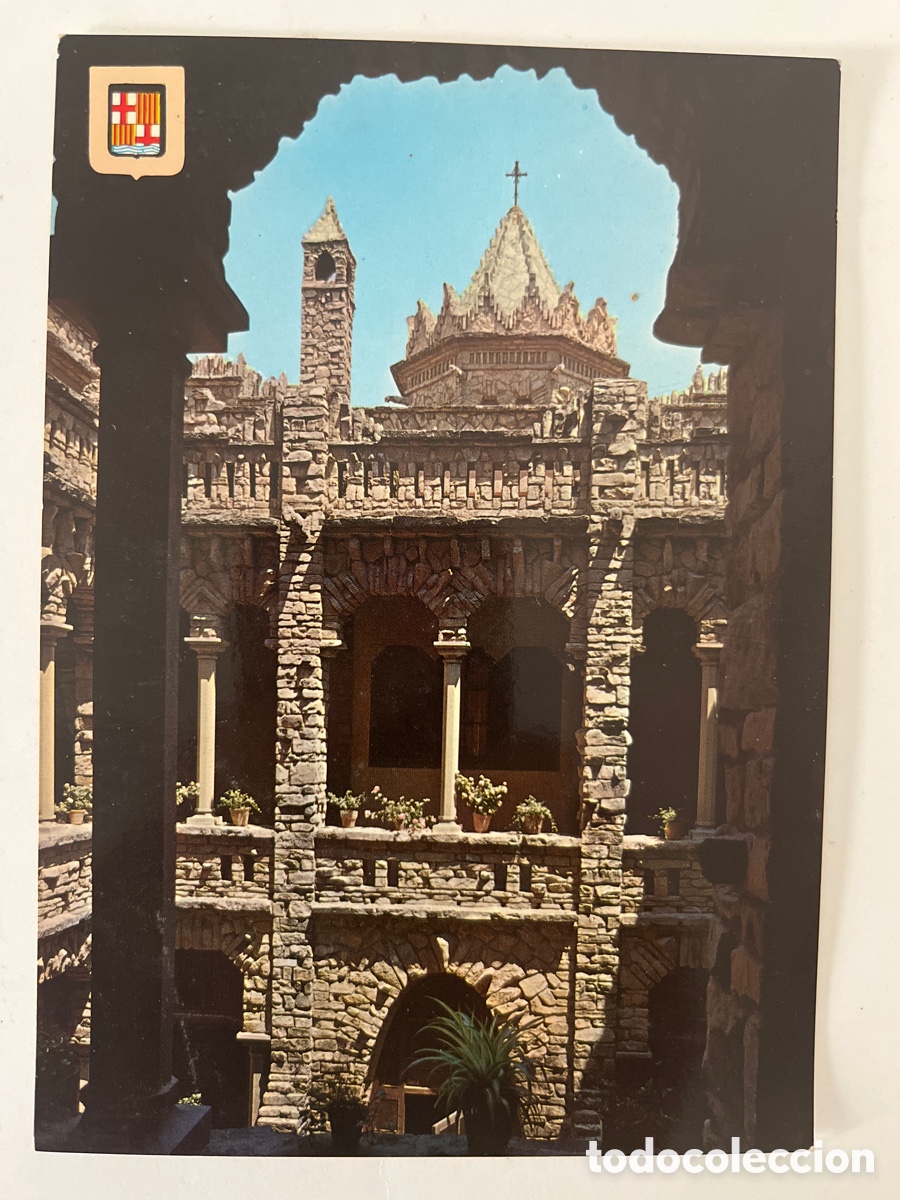 Postales: POSTAL. Igualada. Claustre de l'asil del Sant Crist.