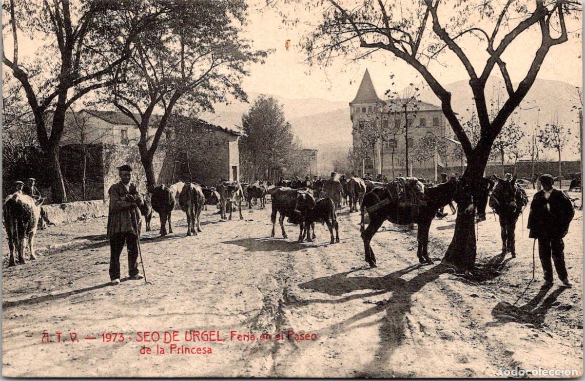 Postales: A.T.V. - 1973 - Seo de Urgel - Feria en el Paseo de la Princesa - 139x90mm