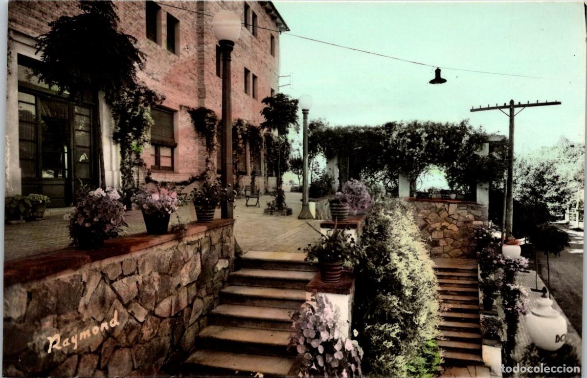 Postales: Vallfogona de Riucorp - Hotel Dolores con su t&iacute;pica Terraza - Raymond 12 - Coloreada - 139x90mm