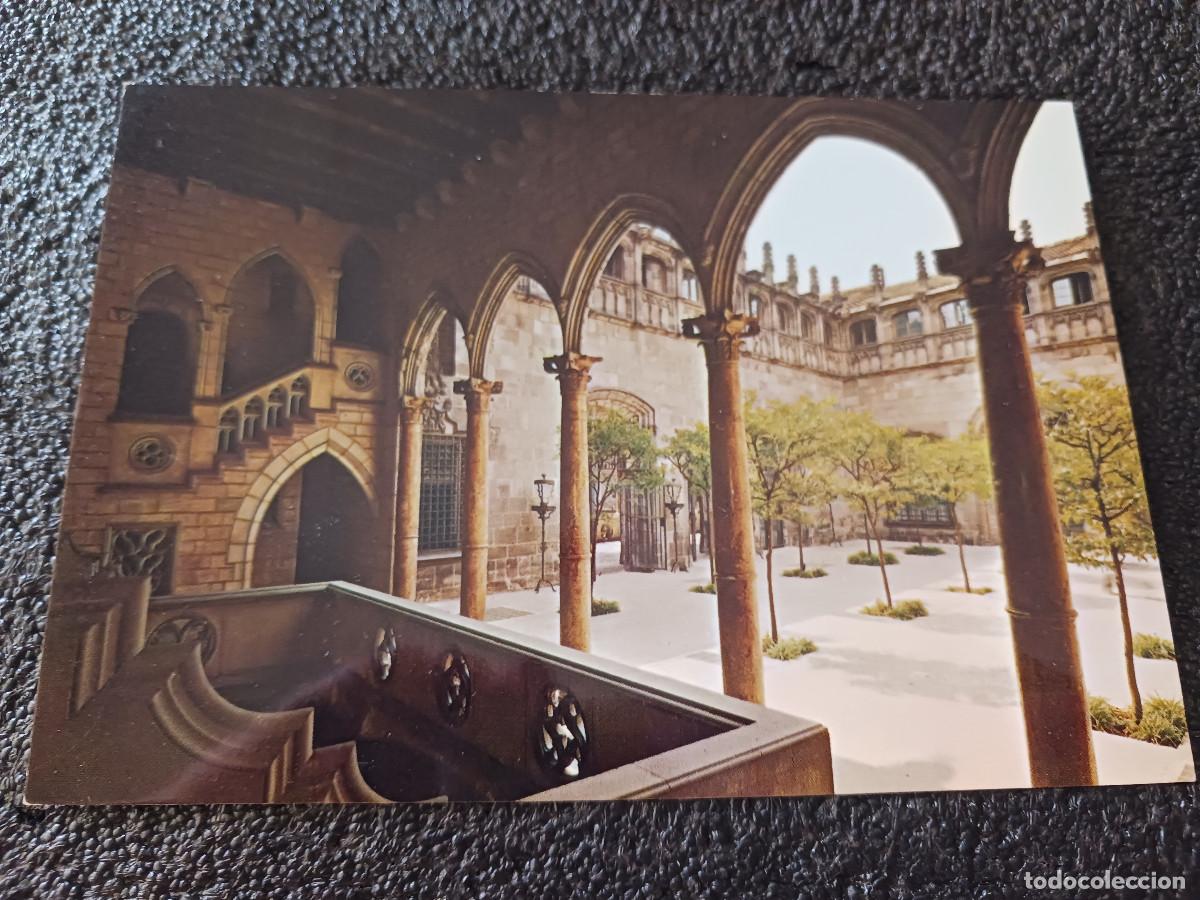 Postales: 5 Barcelona. Palacio de la Diputaci&oacute;n. patio de los naranjos, ed. escudo