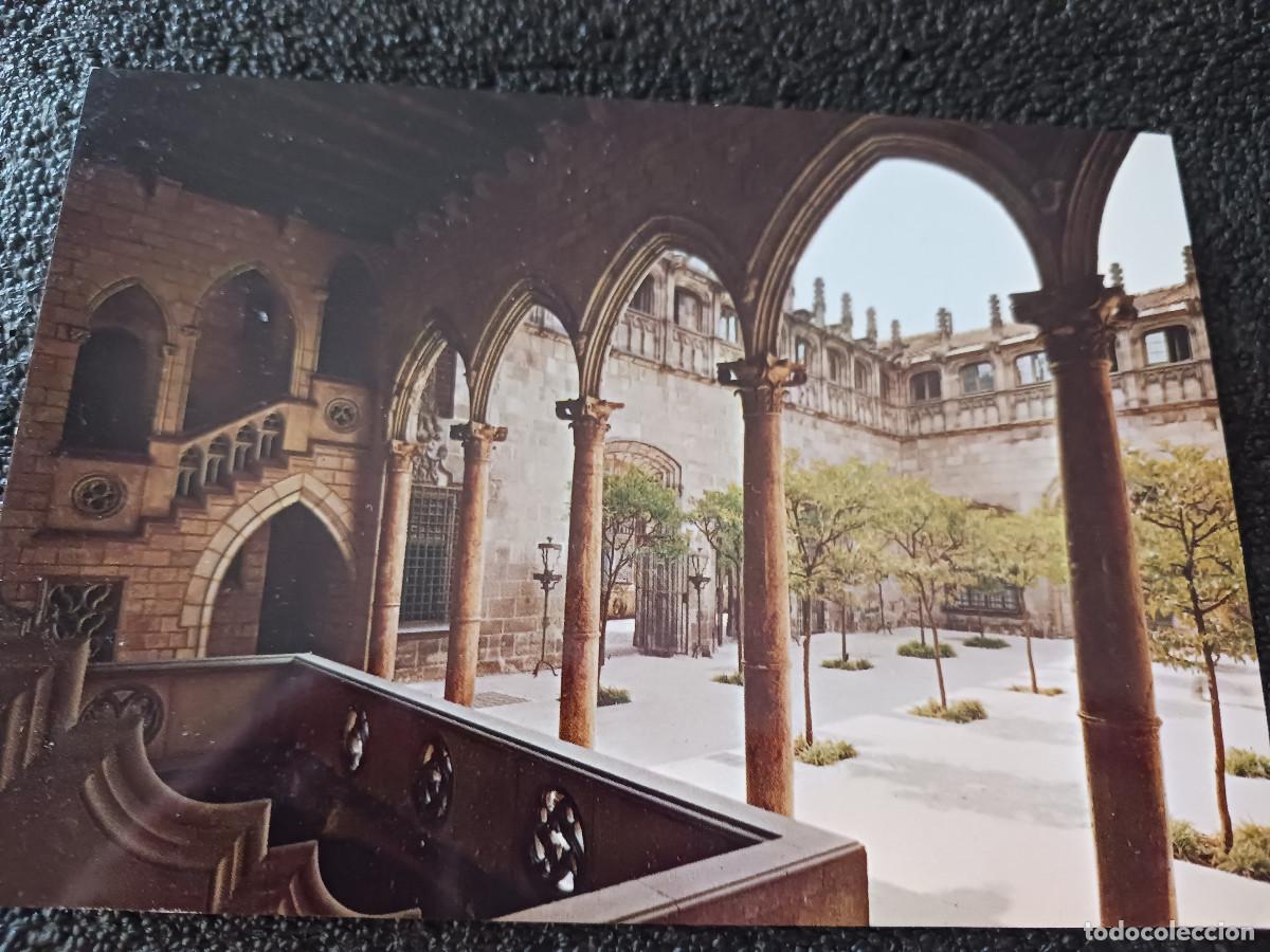 Postales: 5 Barcelona. Palacio de la Diputaci&oacute;n. patio de los naranjos, ed. escudo
