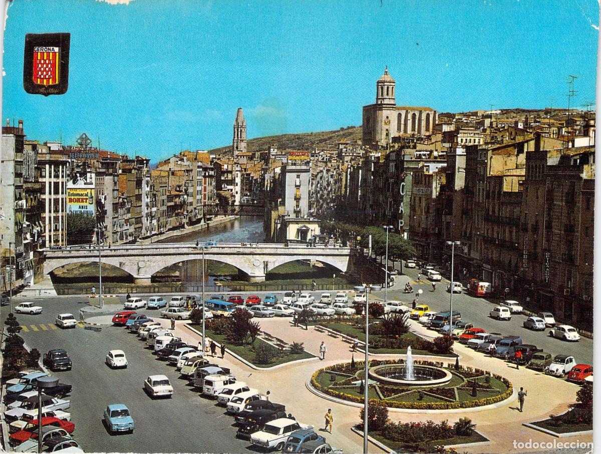 Postales: Postal de Gerona: Vista Parcial y Plaza de Catalu&ntilde;a con Coches Cl&aacute;sicos