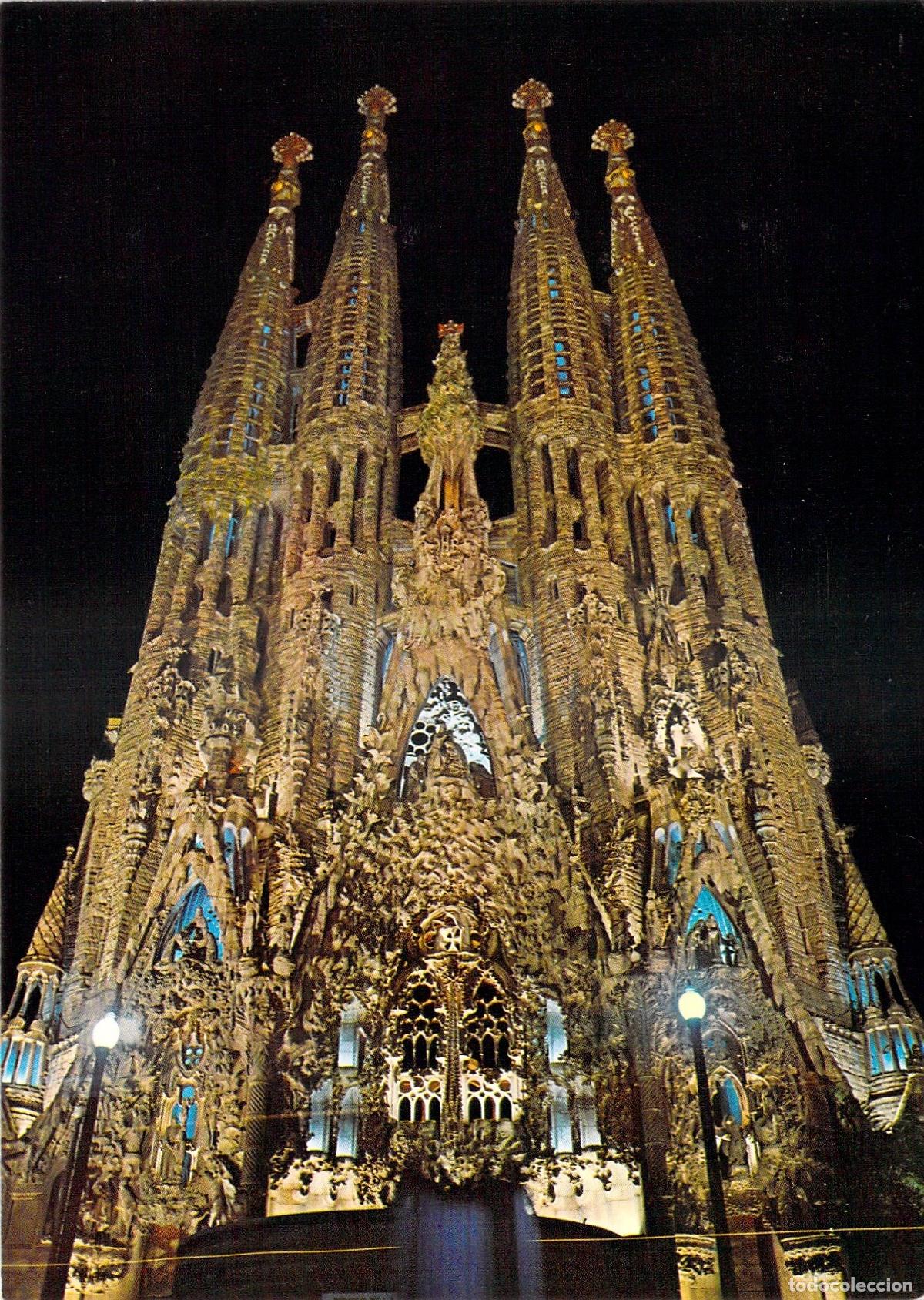 Postales: Postal de la Sagrada Familia de Gaud&iacute;, Barcelona de Noche
